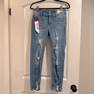 New Blue Republic Curvy Skinny High Rise Jean